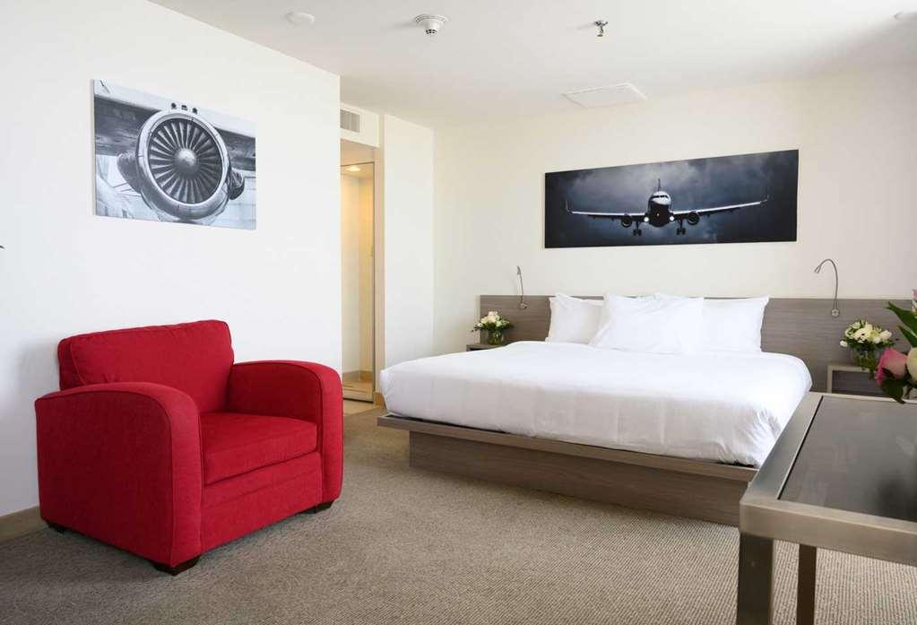 Dev Hotel And Conference Centre Cornwall Rum bild